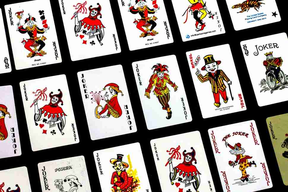 Cashback Bonuses vs Free Spins: Which Casino Bonus Reigns Supreme?