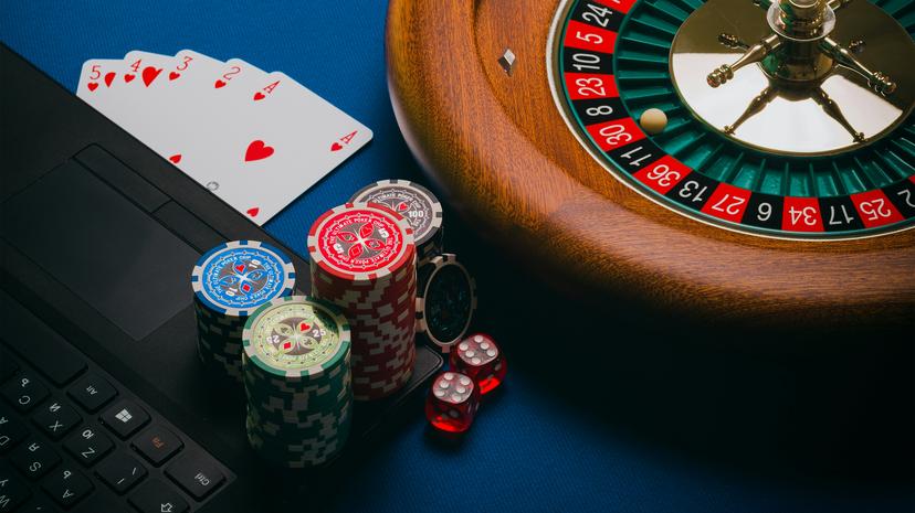 Cómo Funcionan los Casinos en Línea: Tecnología, Equidad y Pagos